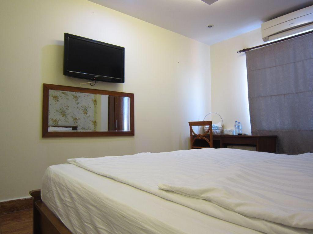 Melody Viet Hotel Хошимин Экстерьер фото