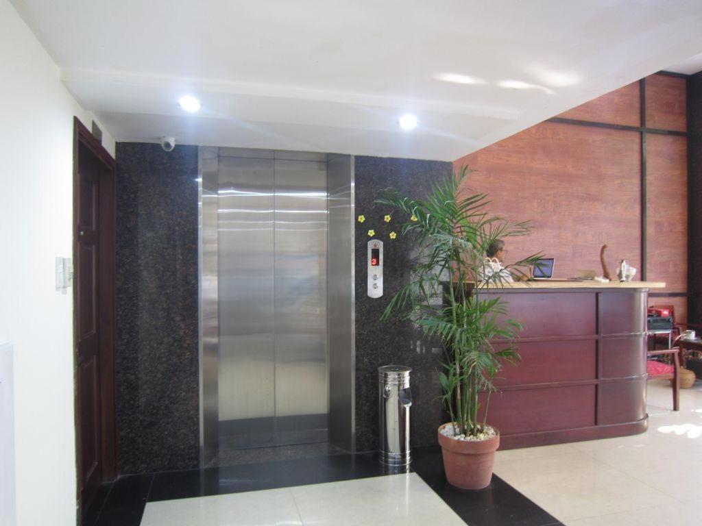 Melody Viet Hotel Хошимин Экстерьер фото