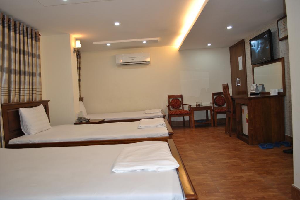 Melody Viet Hotel Хошимин Экстерьер фото